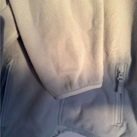 Aritzia SnoDay Polar Ridge Zip-Up Hoodie - Picture 10 of 15